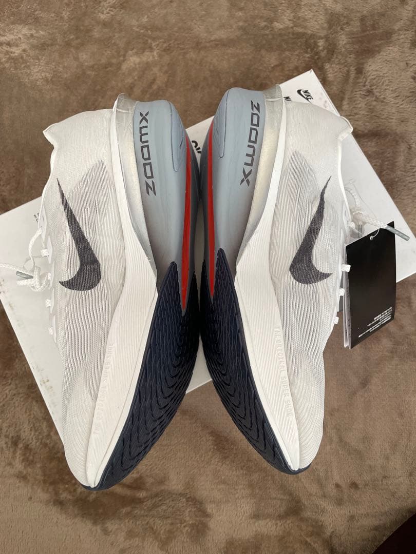 NIKE ヴェイパーフライネクスト4 新品