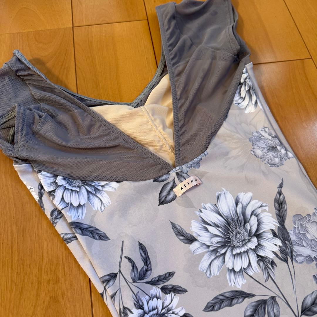 stina レオタード