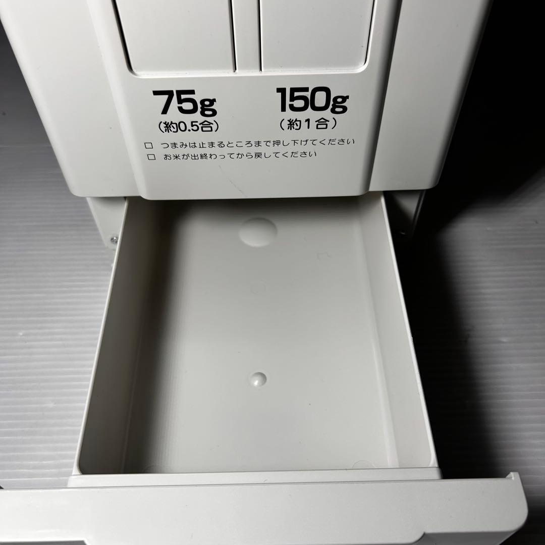 【未使用品】TOTOキッチン　SAMICK　計量式米びつ　12kg