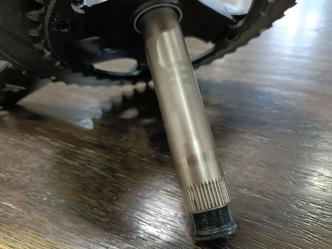 ULTEGRA FC-Ｒ8000 クランク