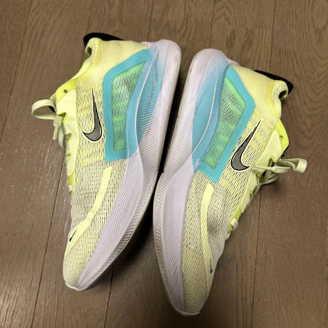 ゆめさん専用 NIKE レディースズームフライ4&ズームフライ5の二足セット！