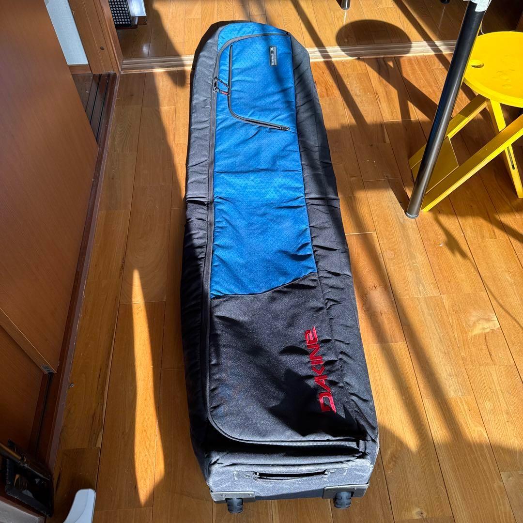 DAKINE FALL LINE SKI ROLLER 175 2セット収納可
