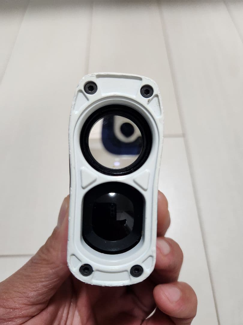 Bushnellレーザー距離計 ピンシーカー スロープツアーZ6ジョルト