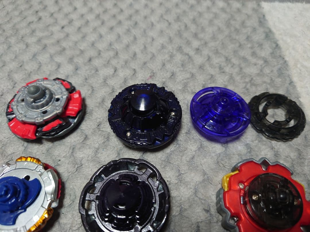 は*つ様 メタルファイト ベイブレード 9個 まとめ売り オマケ付き