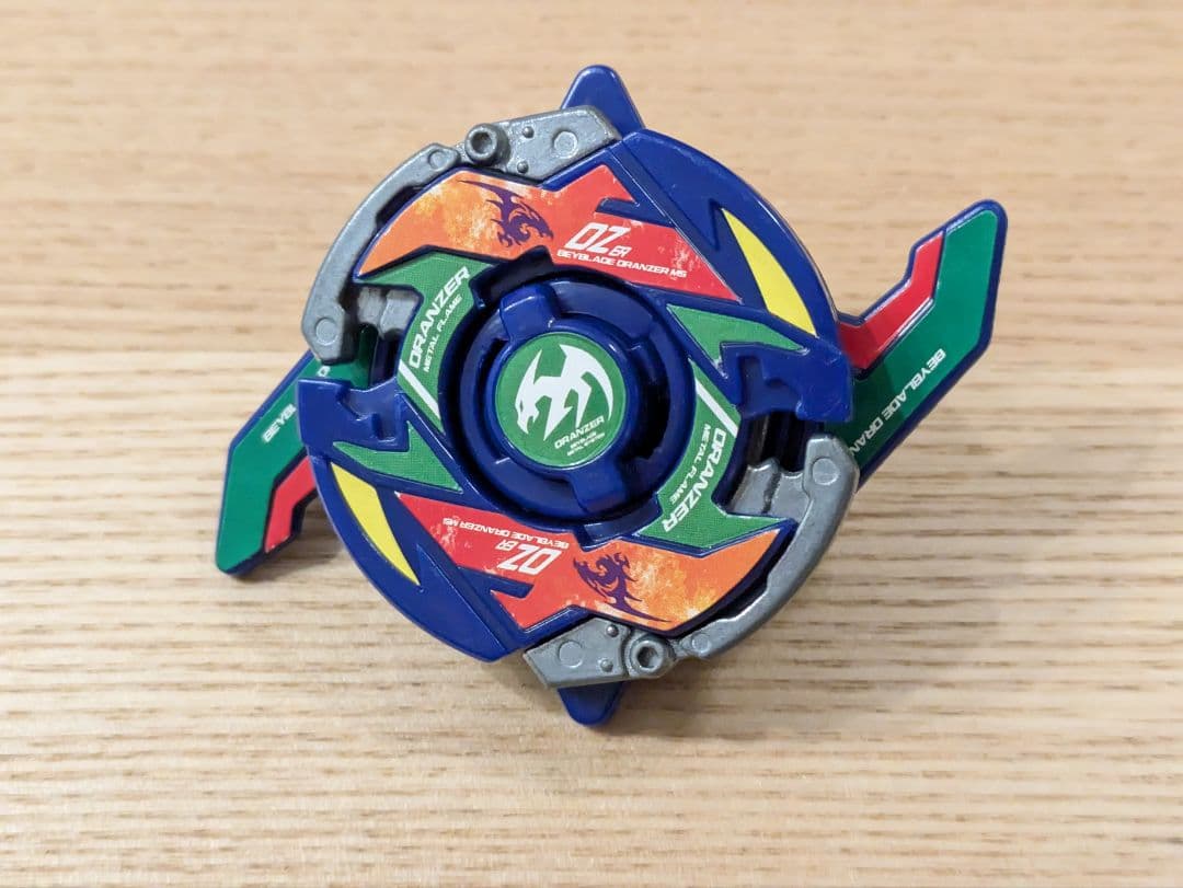 正規品　バトル未使用　美品　ドランザーMF　ベイブレード　HMS