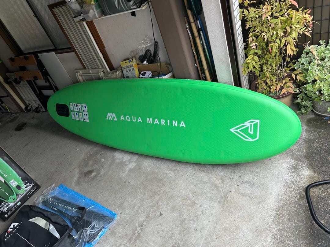 Aqua Marina 人気のBreeze 9'10\" x 30\" ボード