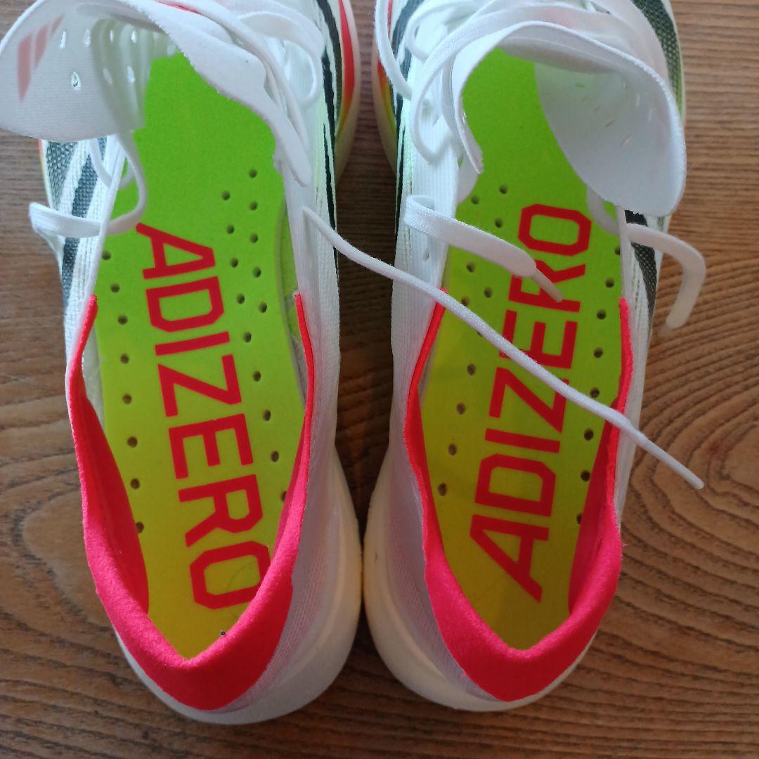 ADIZERO　TAKUMI　SEN10 ランニングシューズ