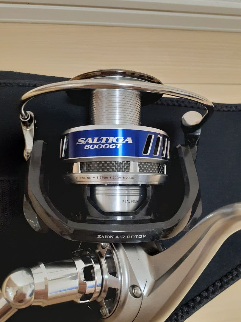 新品未使用　ダイワ　10ソルティガ　6000GT