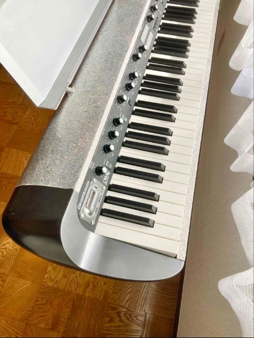 ✨KORG SV-1 73keyシルバー塗装‼️