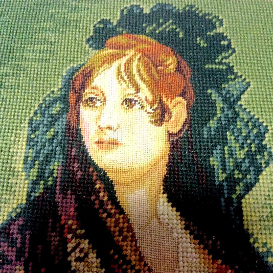 毛糸刺繍、 トルコ貴婦人肖像画　　アンティ-ク