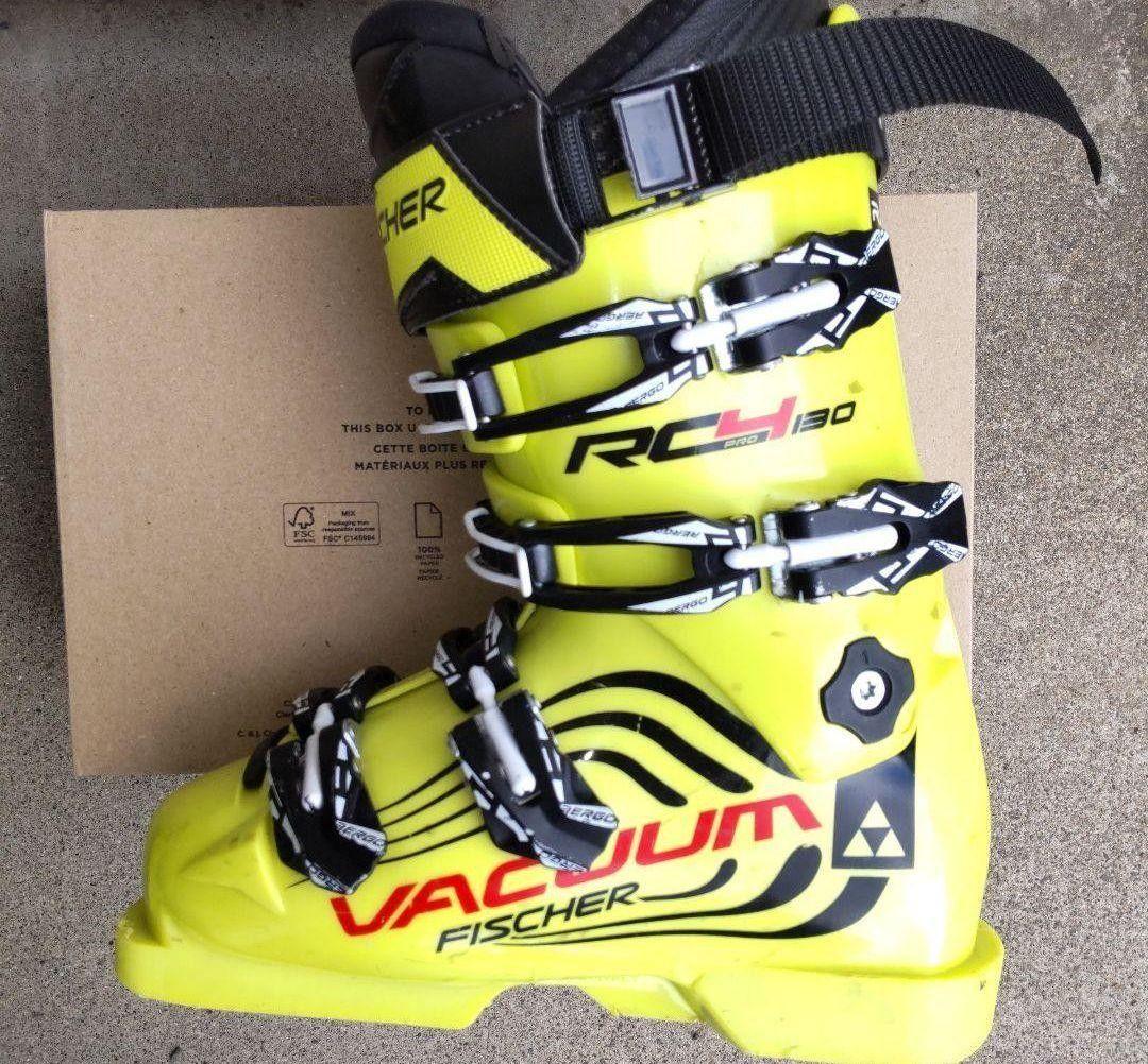 Fisher RC4 130 フィッシャー RC4 ブーツ
