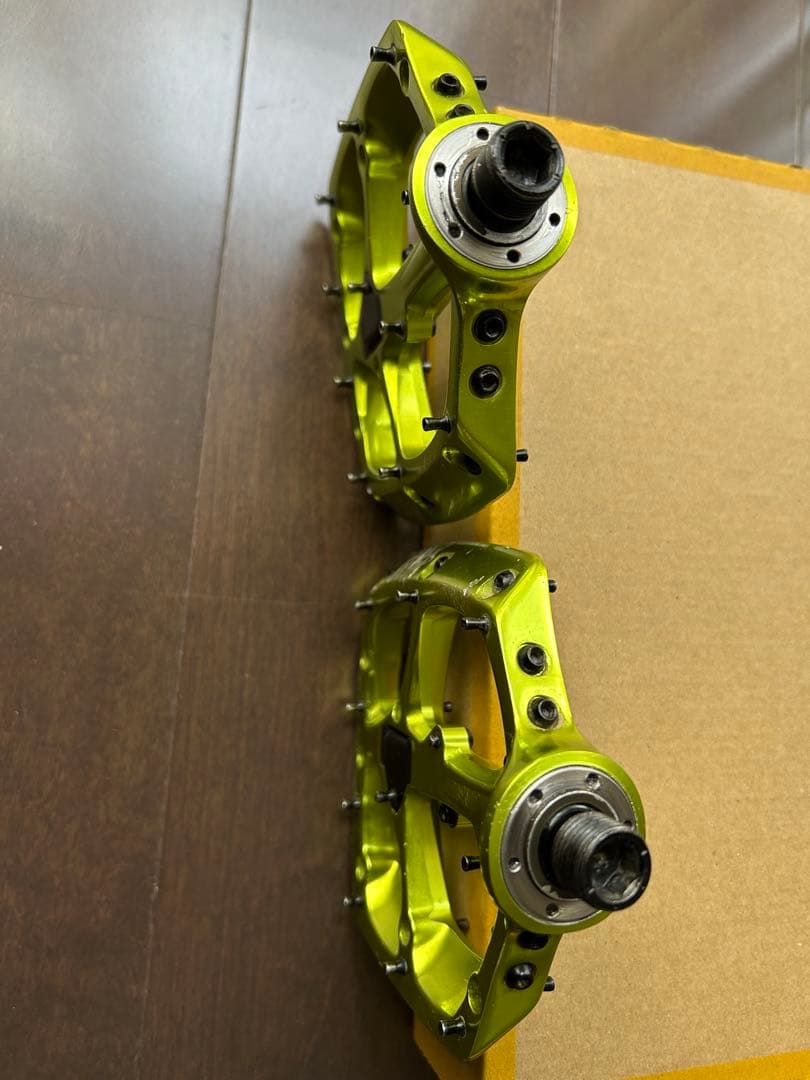 スペシャライズド Boomslang Platform Pedals ペダル