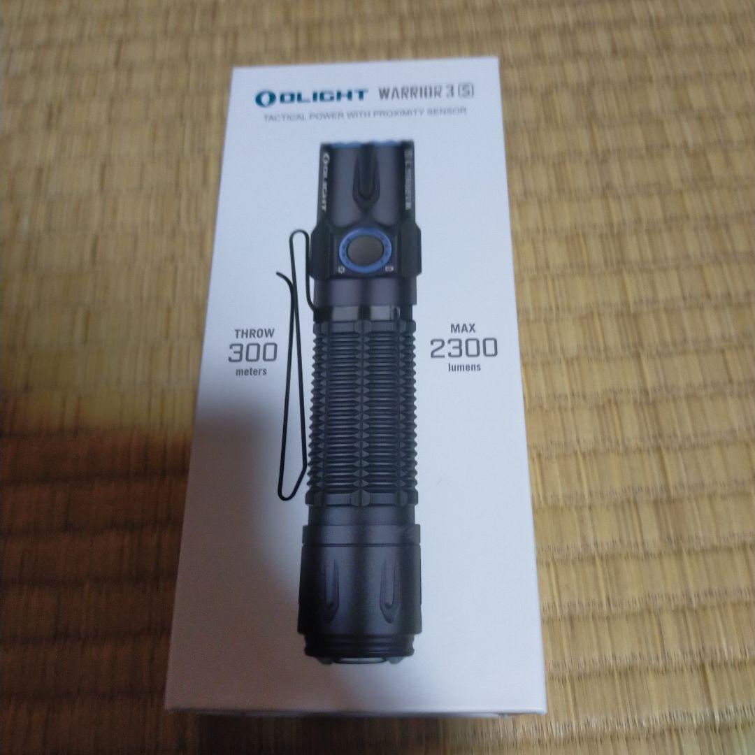 Olight Warrior 3S 懐中電灯 2300ルーメン