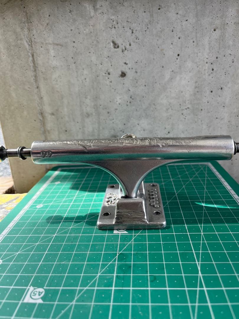 ACE TRUCKS AF1 66 エーストラック