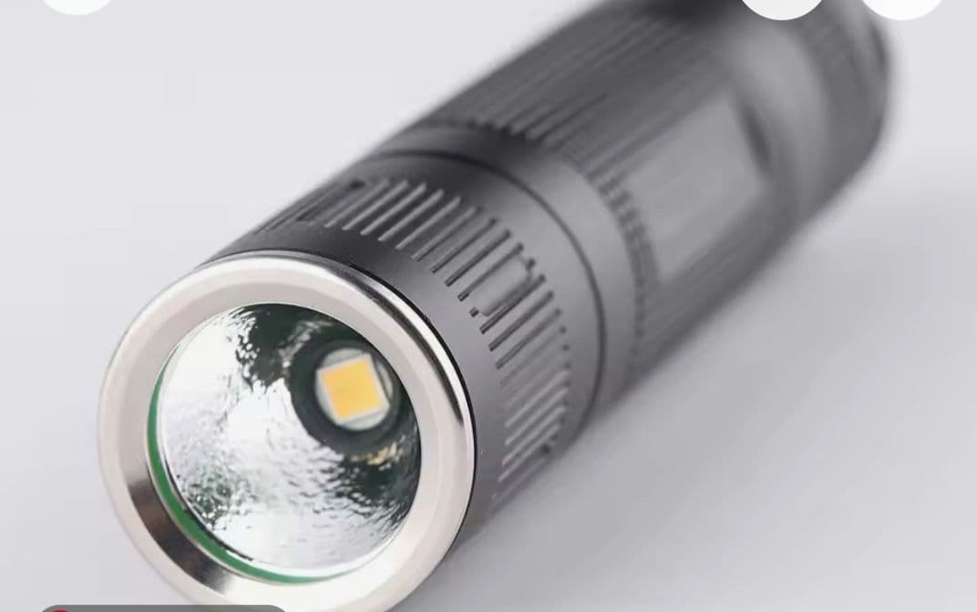 convoy s3 b35am r9080 4500K 日亜化学製 LED 新品