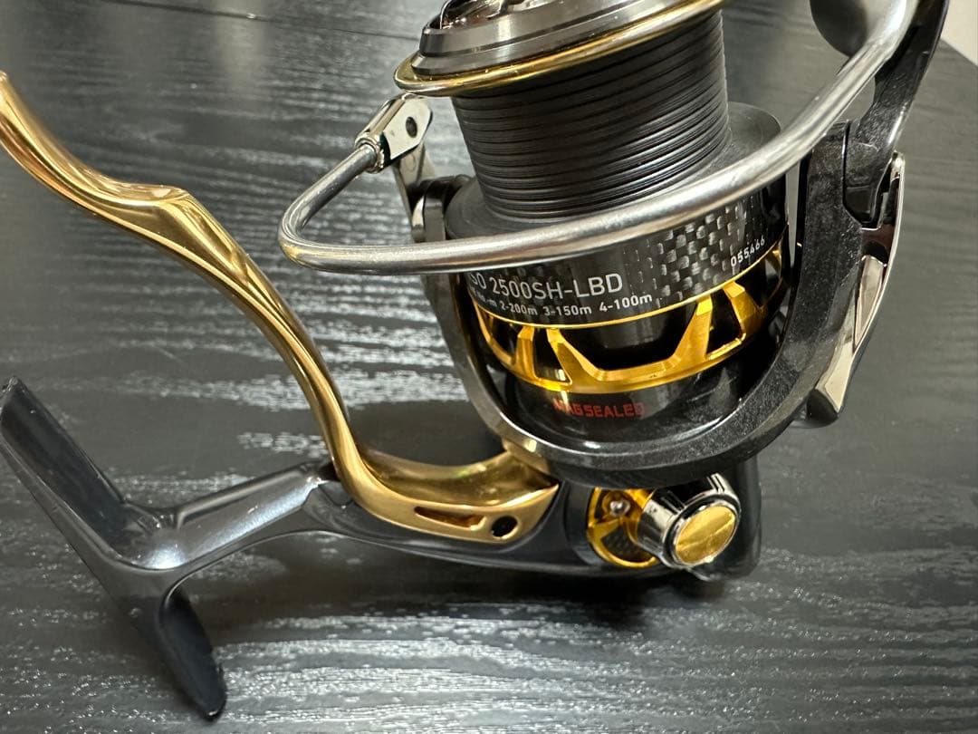 Daiwa 15トーナメント iso 2500SH-LBD