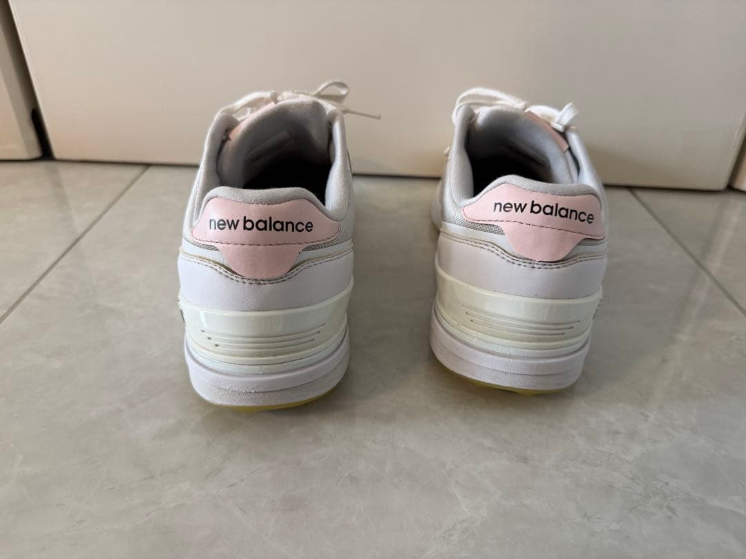 New Balance ゴルフシューズ ホワイト/ピンク 25.5cm