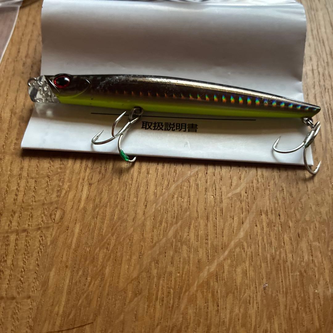 Daiwa LEGALIS LT 2500S-XH ルアー付き