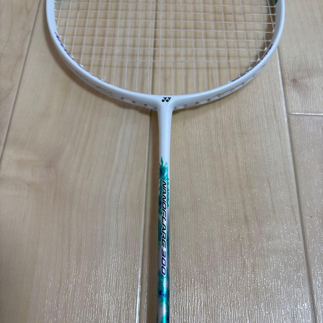 バドミントン ラケット ヨネックス ナノフレア300 NF-300 ケース付