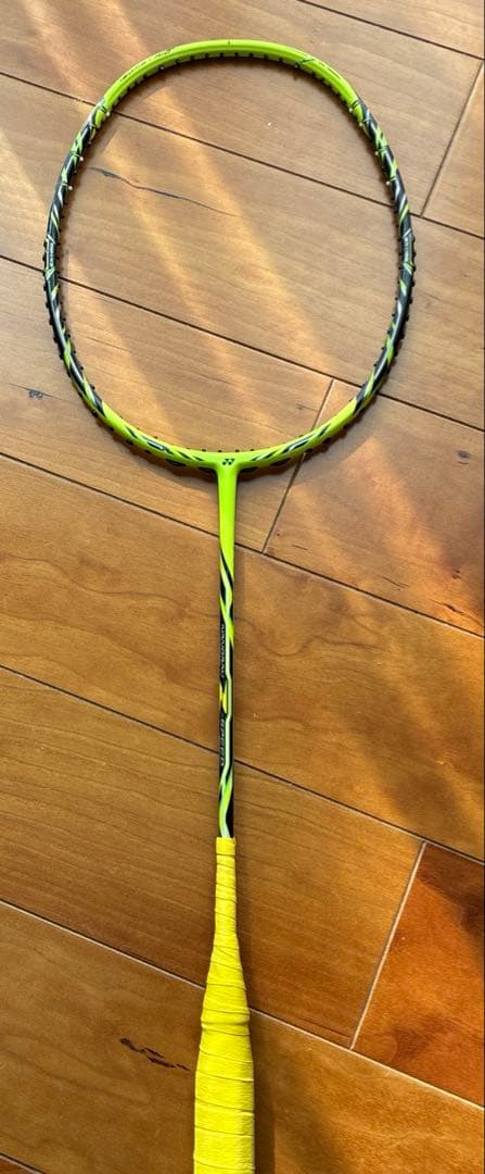 YONEX ナノレイZスピード　3ug5 ヒビあり