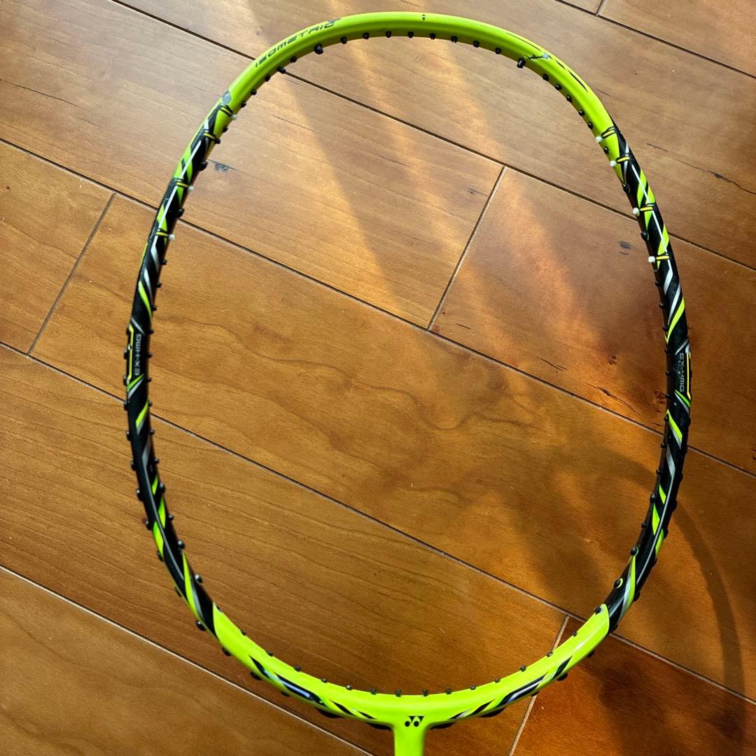 YONEX ナノレイZスピード　3ug5 ヒビあり