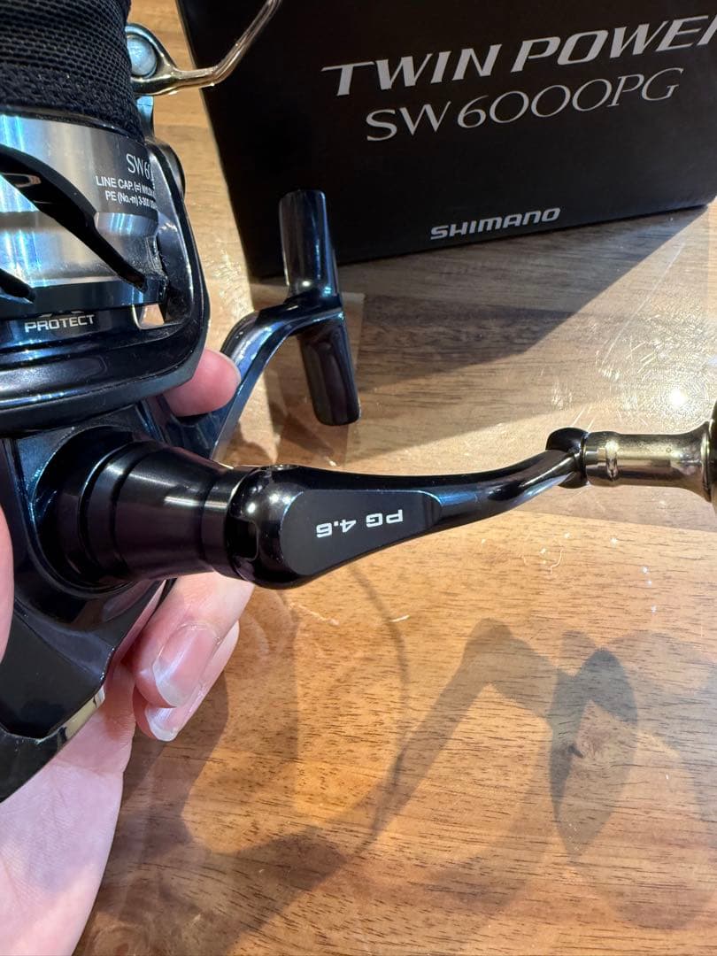 SHIMANO TWIN POWER SW 6000PG スピニングリール