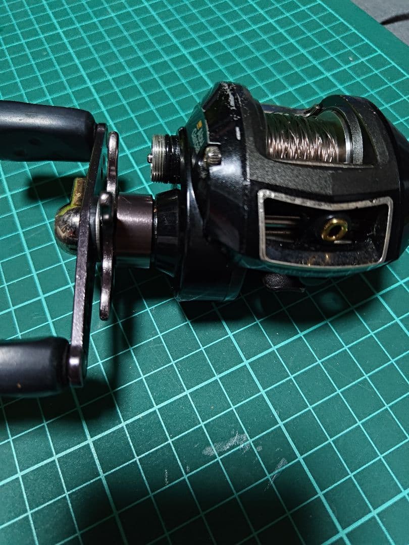 【閲覧数99】Abu Garcia RevoSx初代 ブレーキノブ欠品 部品取