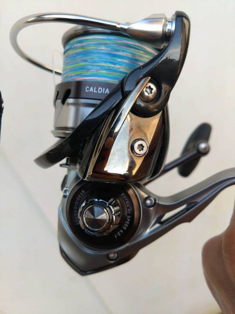 CALDIA スピニングリール LT4000-CHX
