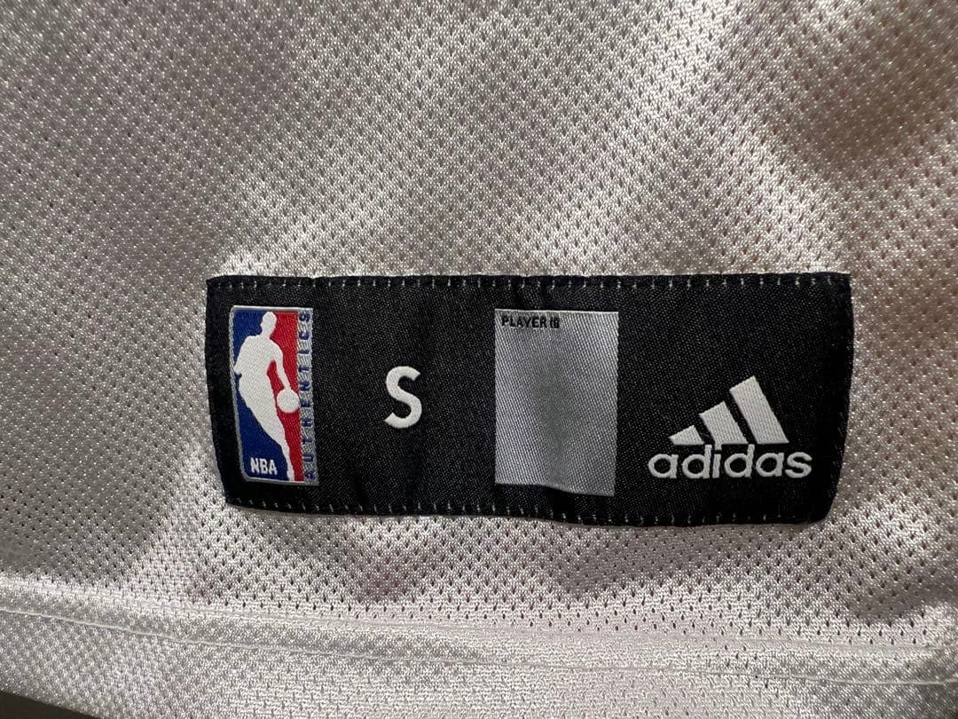 【希少】NBA レイカーズ コービー・ブライアント ユニフォーム Lakers
