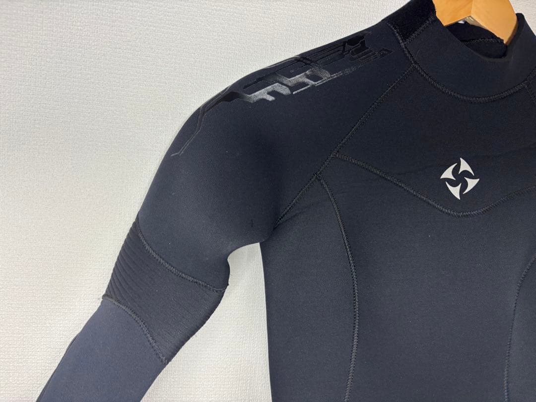 未使用 ウェットスーツ 5mm 裏起毛 レディース Sサイズ