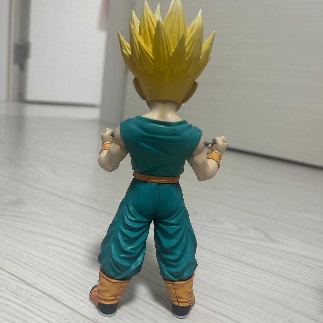 ドラゴンボール　トランクス　フィギュア