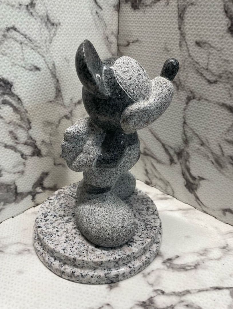 【廃盤品】御影石　ディズニー　ミッキー　石像　入手困難