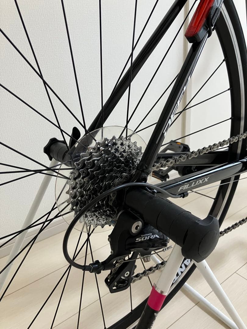 GIANT 「ジャイアント」 DEFY 2014年モデル ロードバイク