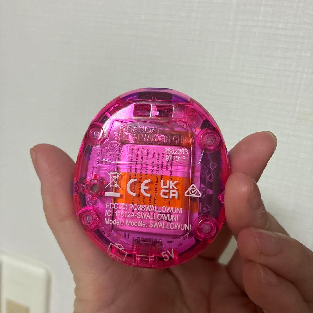 Tamagotchi Uni 充電ケーブル付き