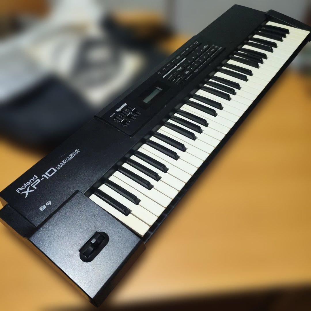 Roland XP-10 シンセサイザー　ローランド