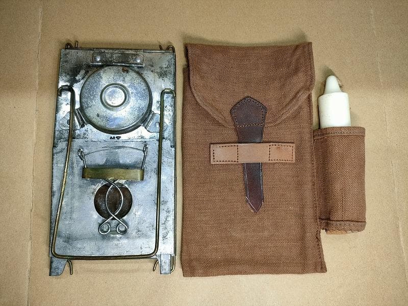 【値下げ中】【初期型】ヴィンテージ品 スイス軍フォールディングキャンドルランタン