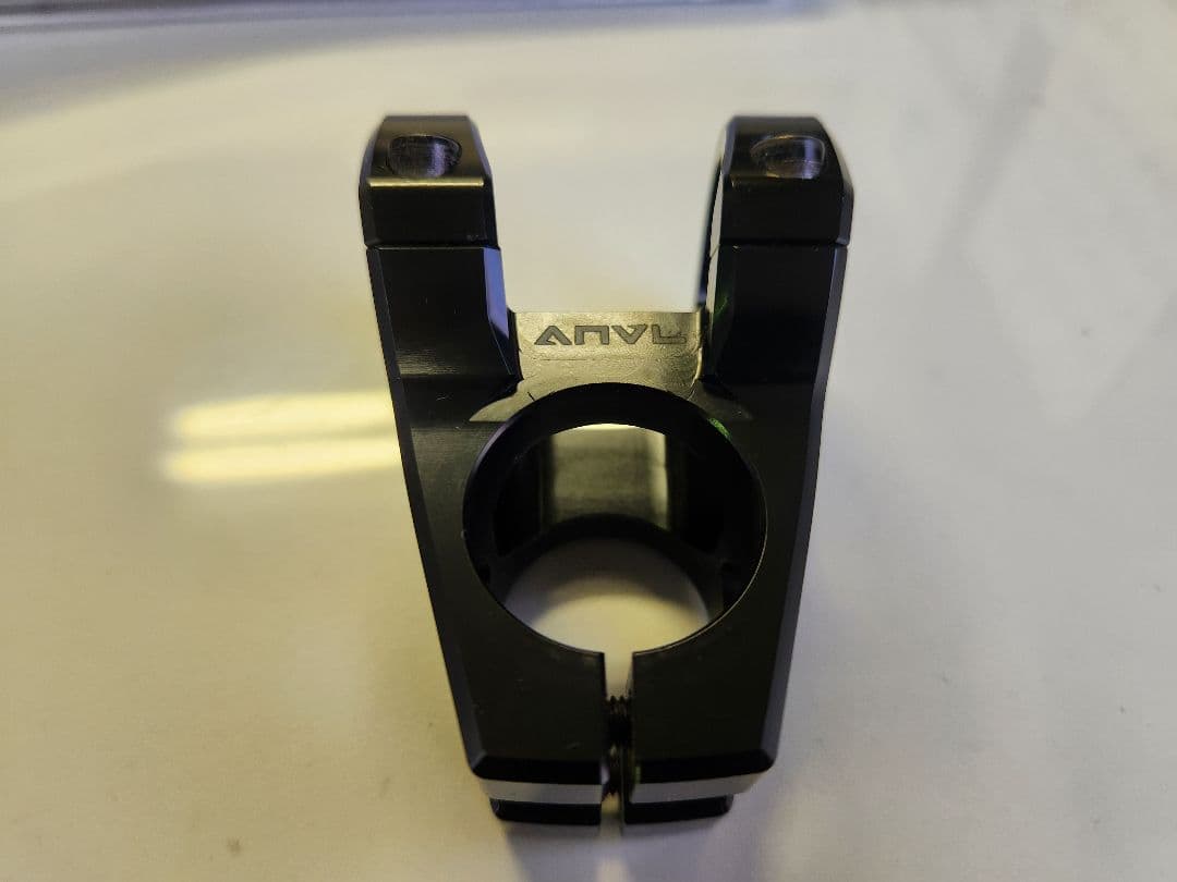 ANVL ステム　ブラック
