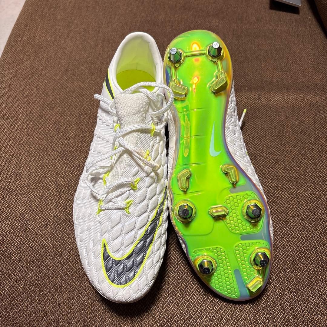 g*s様 サッカースパイク　NIKE ナイキハイパーヴェノム　SG 27.5cm