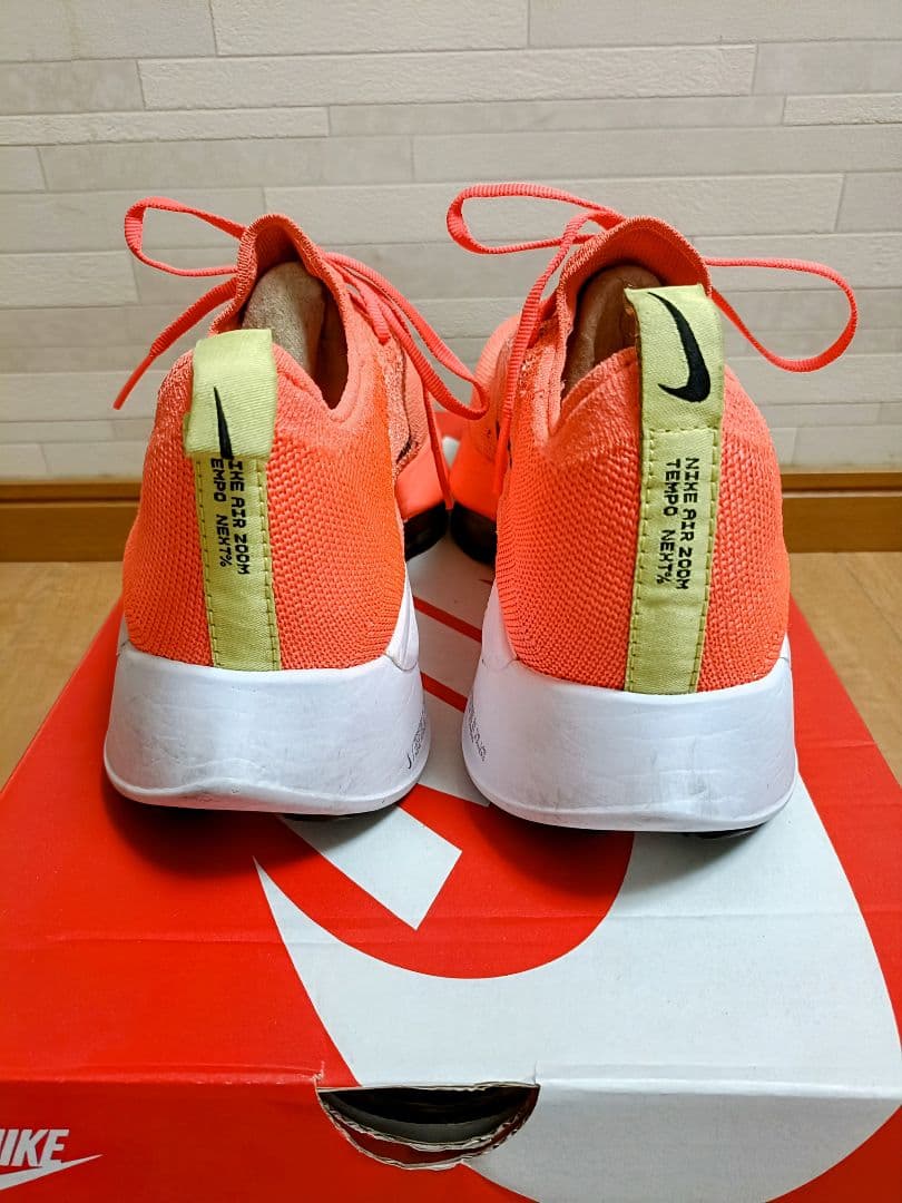 NIKE　Zoom Tempo Next％NIKEテンポネクスト%　26.5cm