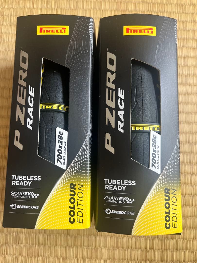 Pirelli P ZERO RACE 700x28C チューブレスタイヤ2本