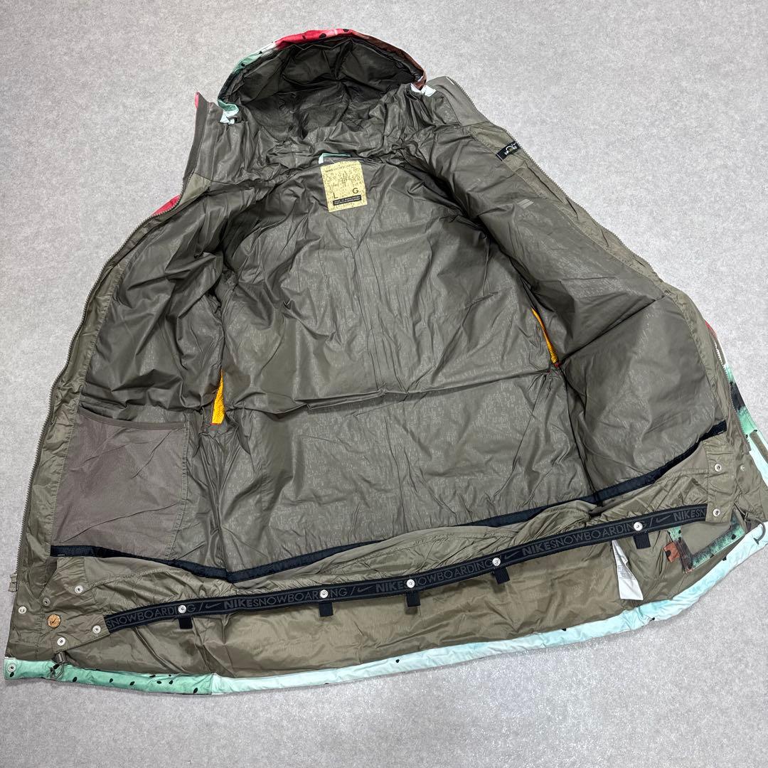未使用 NIKE BOARDING スノーボードウェア コルクボタン L