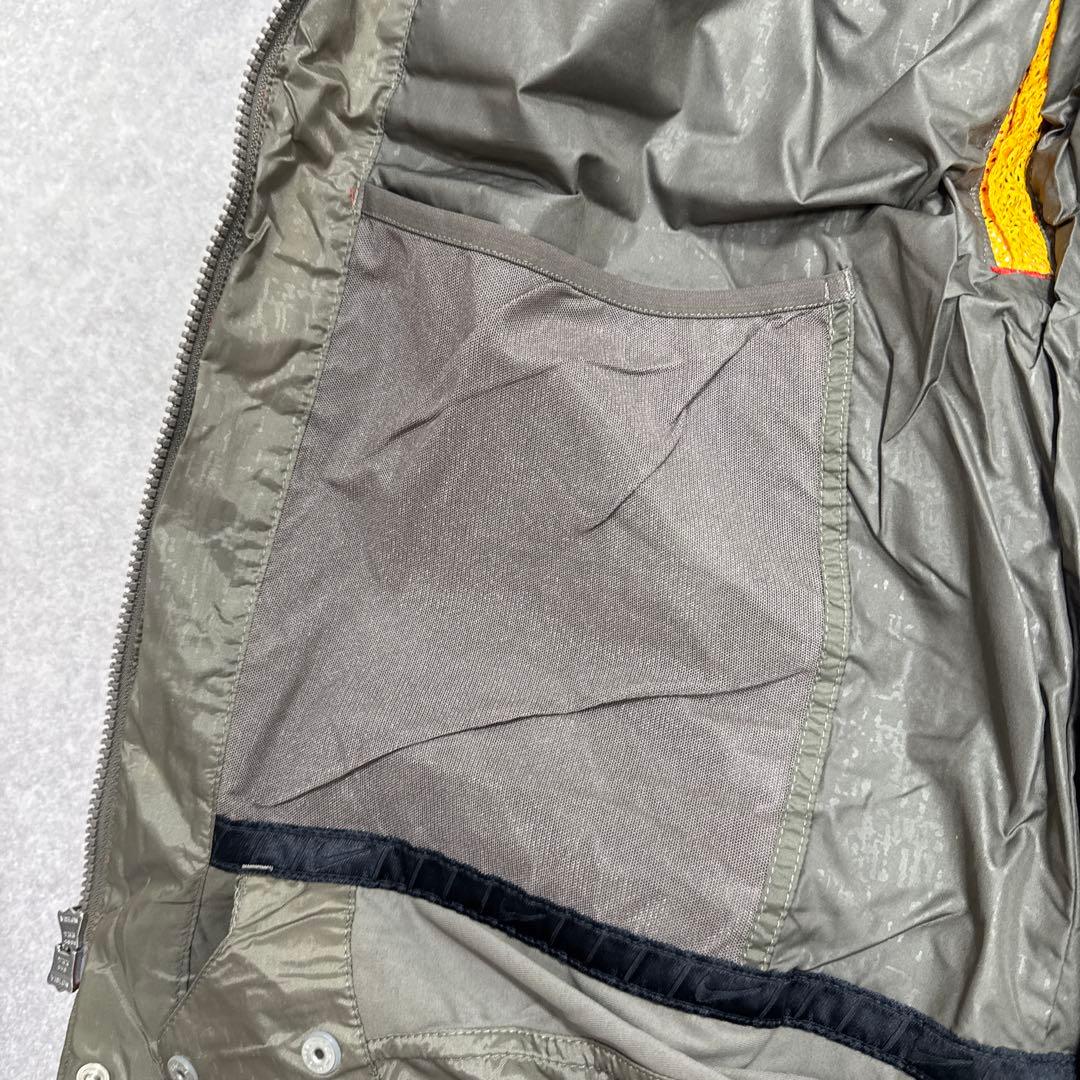 未使用 NIKE BOARDING スノーボードウェア コルクボタン L