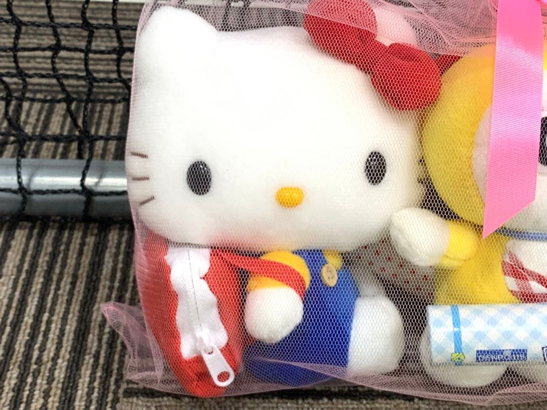 サンリオハローキティ　NTT電報　ドラえもん　ドラミちゃん　ぬいぐるみ