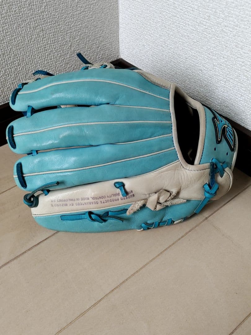 ミズノ　軟式内野グローブ　限定カラー　Gachi　ガチ