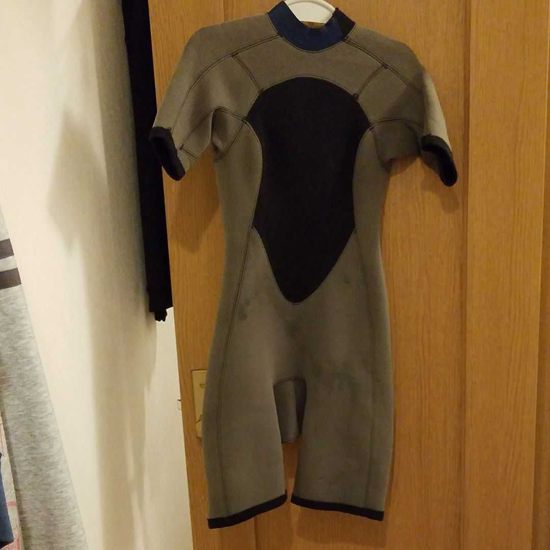 ROXYレディースサイズ6　ウエットスーツ　春～秋