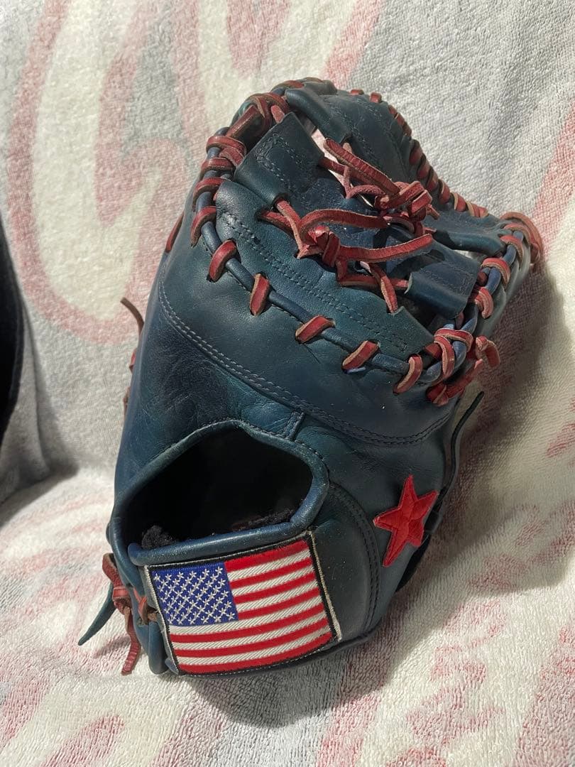 新シーズン！即戦力ミット　ミズノ　ファーストミット　USA ブルー&レッド