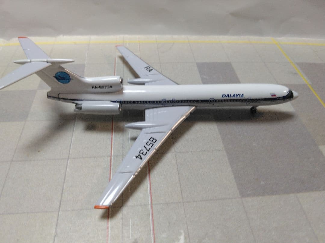 1/400 AC DALAVIA ダリアビア航空　 TU-154M