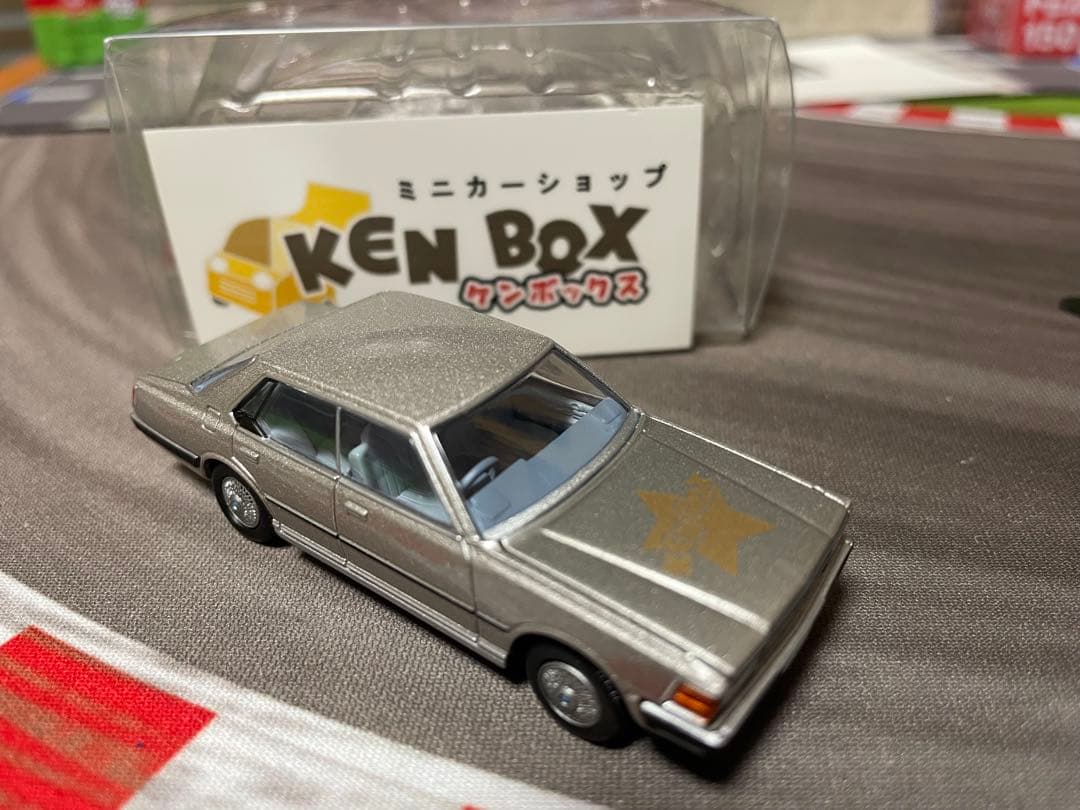 トミカLV KEN BOX特注　 日産セドリック430ハードトップシルバー星ロゴ