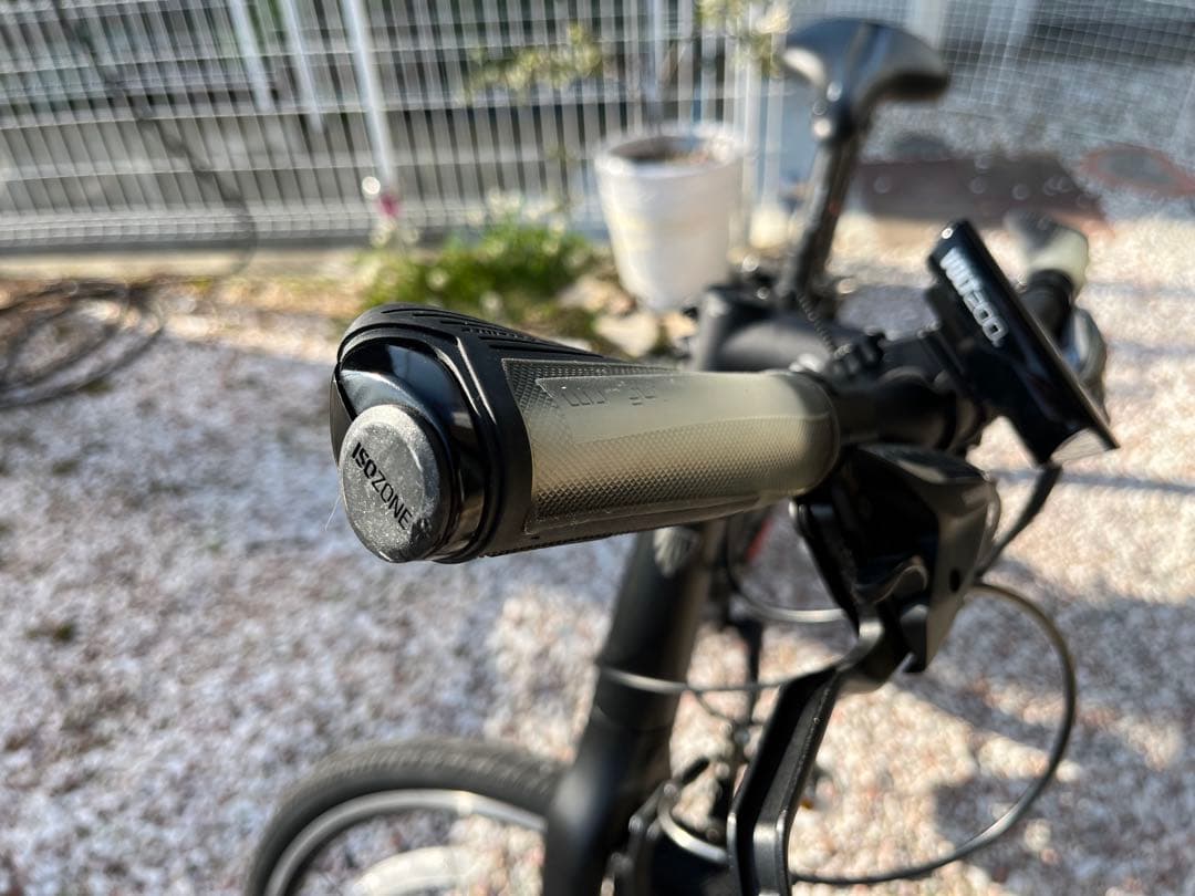 【極美品・雨天未使用・室内保管・低走行】TREK FX3 クロスバイク　トレック