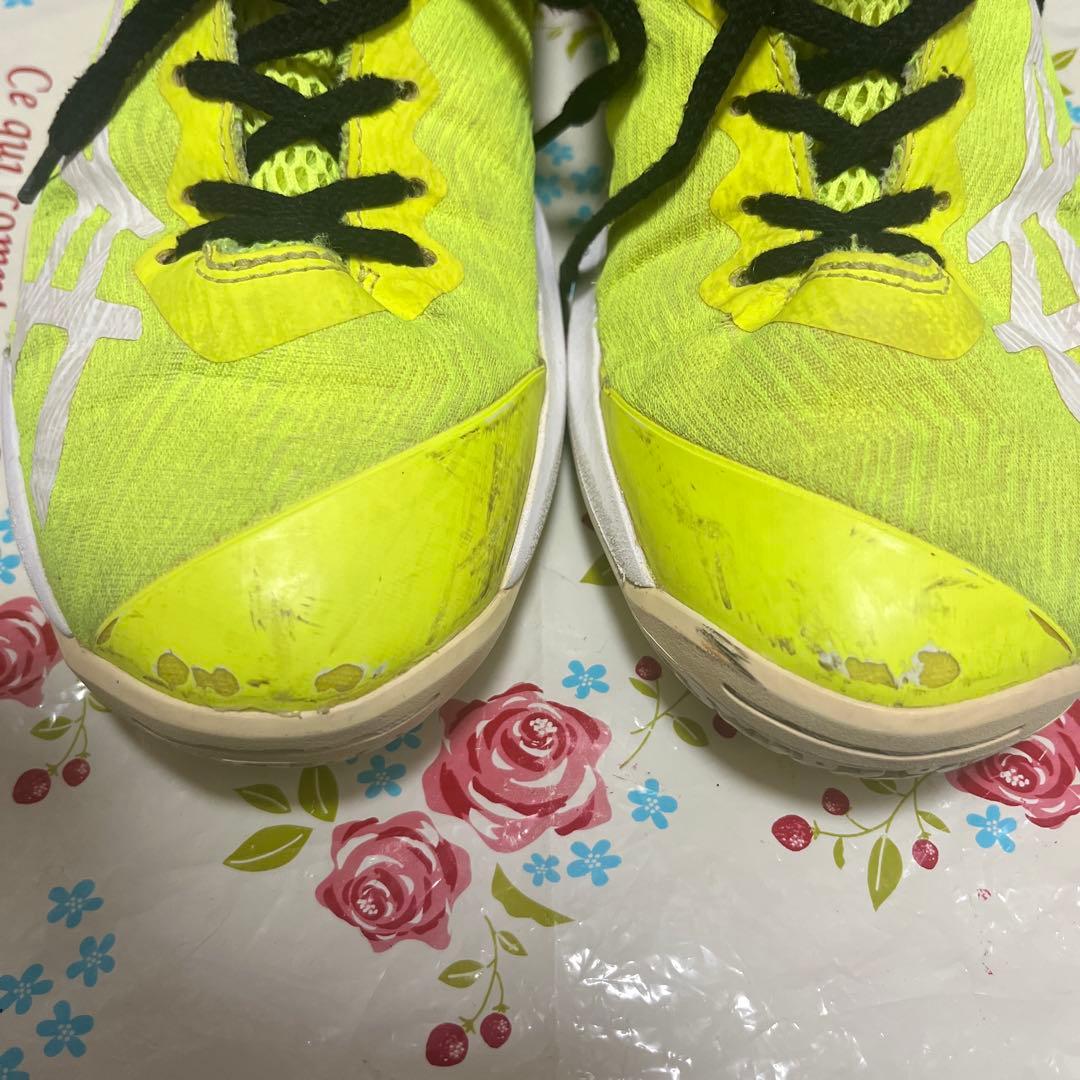 ASICS バスケットボールシューズ ハイカット イエロー